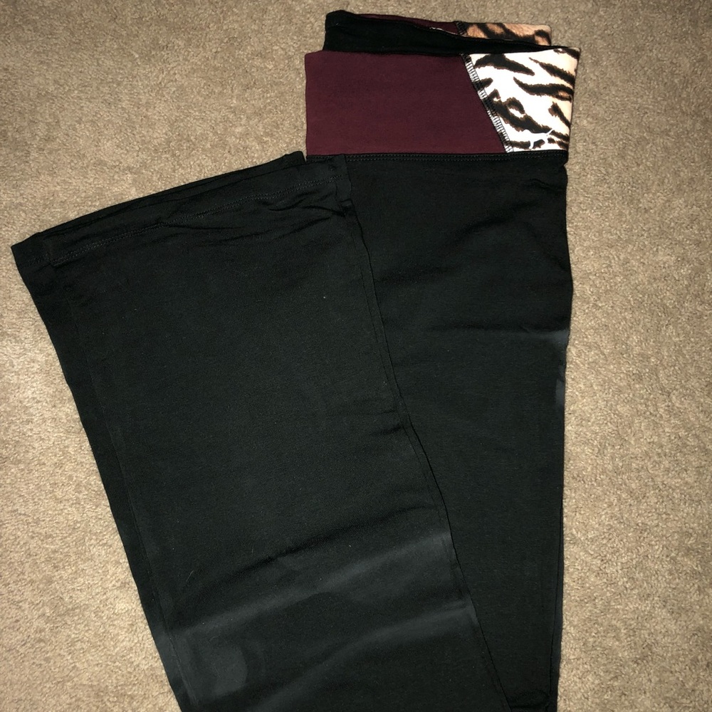 Victoria’s Secret Pink Yoga Pants